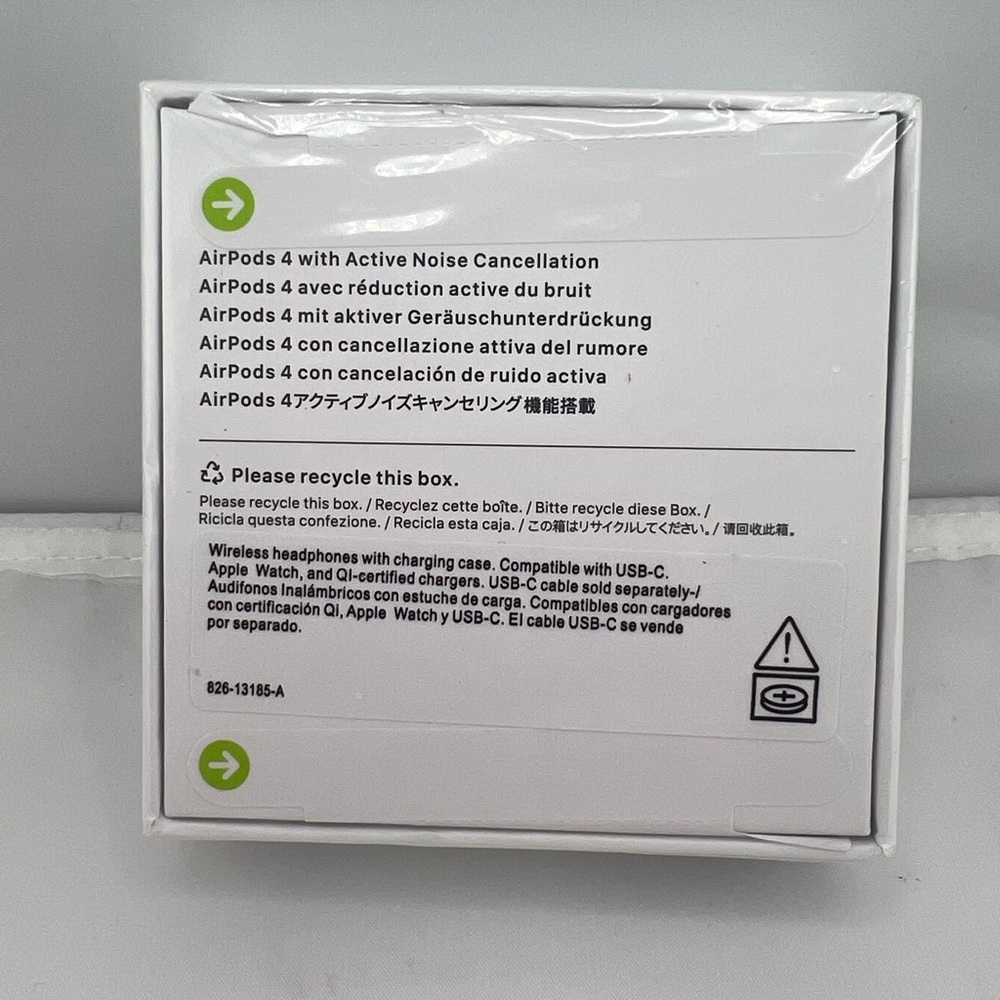 Apple AirPods 4 with noise cancellation New - Picture 2 of 3